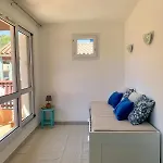 Vue 2-4 P Apartament *